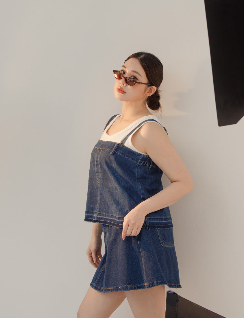 Tencel Denim Elastic Back Plus Size Strap Cami Vest