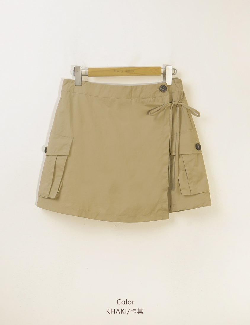 Sweet & Edgy Cargo Side-Tie Pocket Plus Size Mini Skirt (With Inner Pants)
