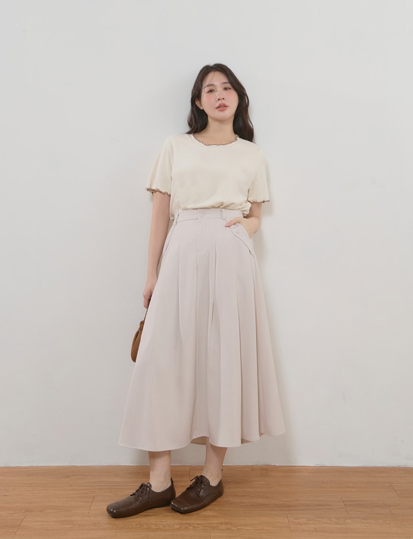 Cute Ruffle Trim Ribbed Plus Size Top