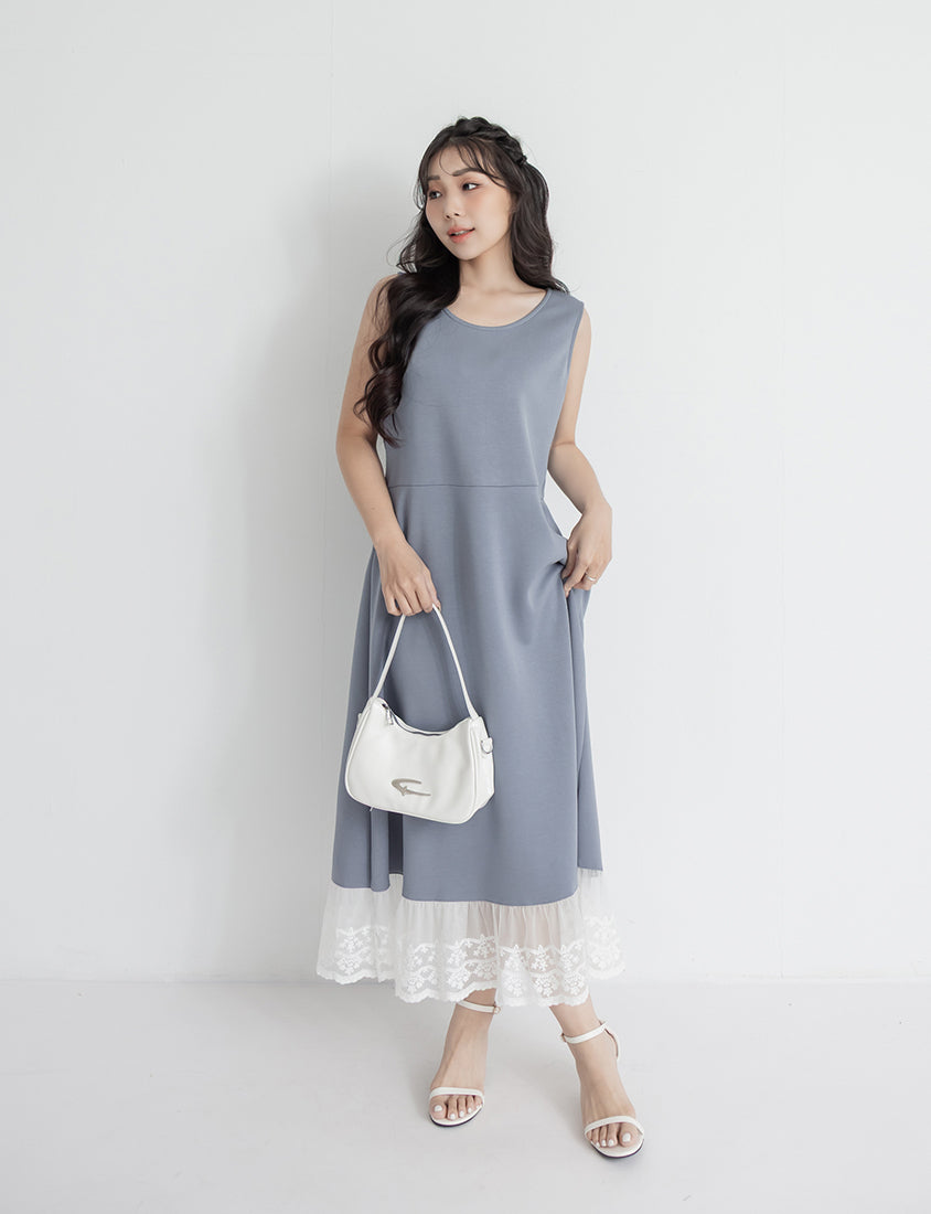 Creamy Cloud Cotton Lace Panel Plus Size Maxi Dress