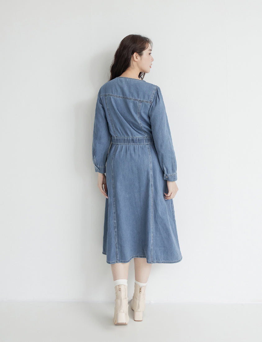 Smock-Waisted Square Neck Faux-Button Denim Plus Size Maxi Dress