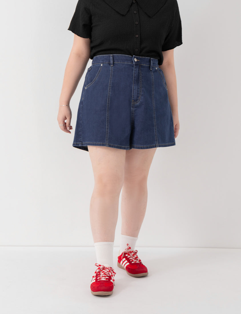 Apple-Shaped Friendly! Perfect Fit Slim Fit A-Line Plus Size Denim Shorts