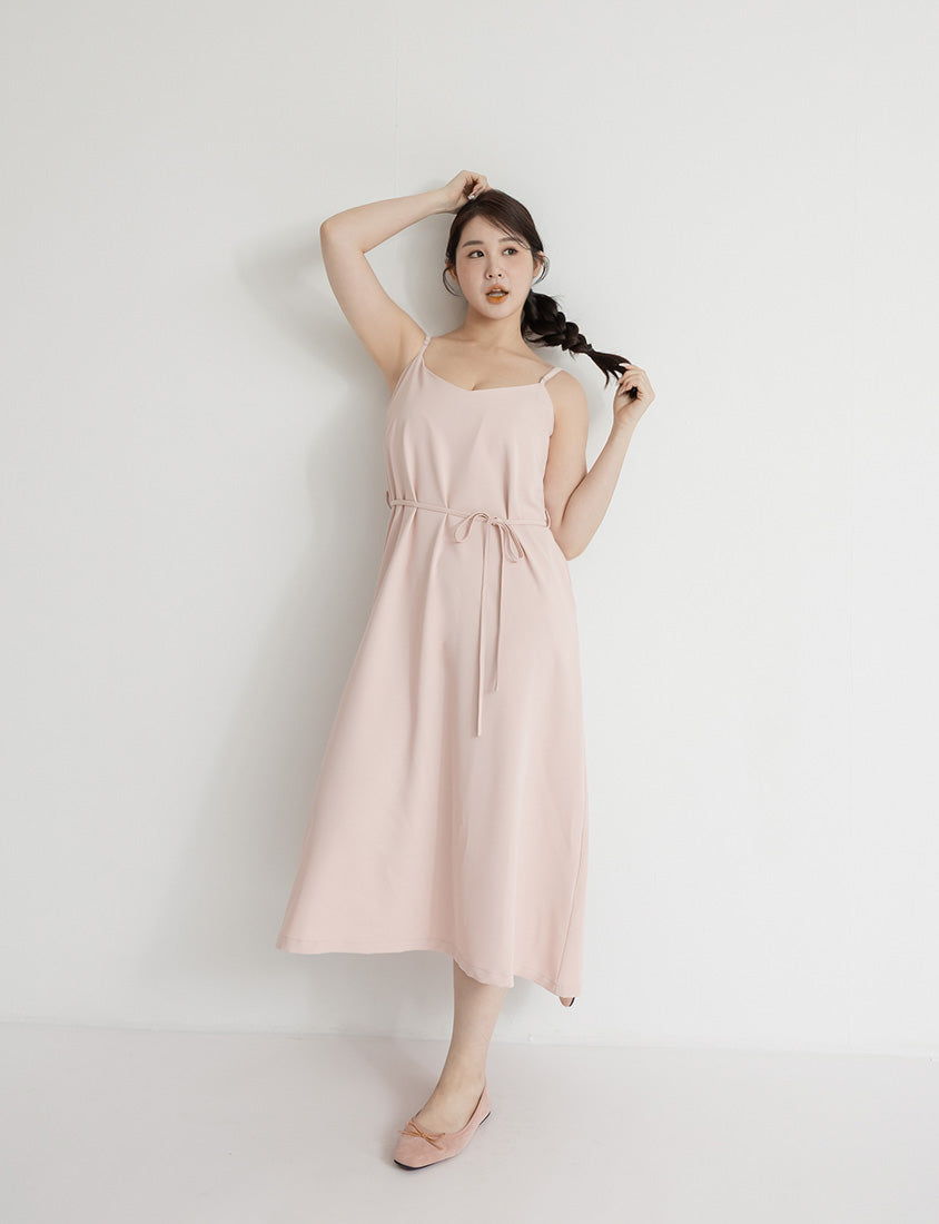 Wrinkle-Resistant A-Line Plus Size Cami Maxi Dress (With Waist Tie)
