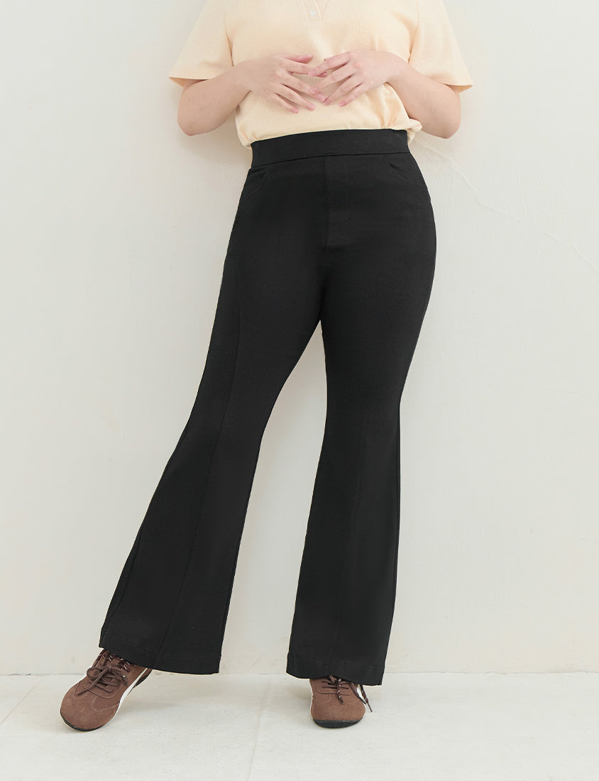 Hip-Lifting Stretch Plus Size Flared Pants