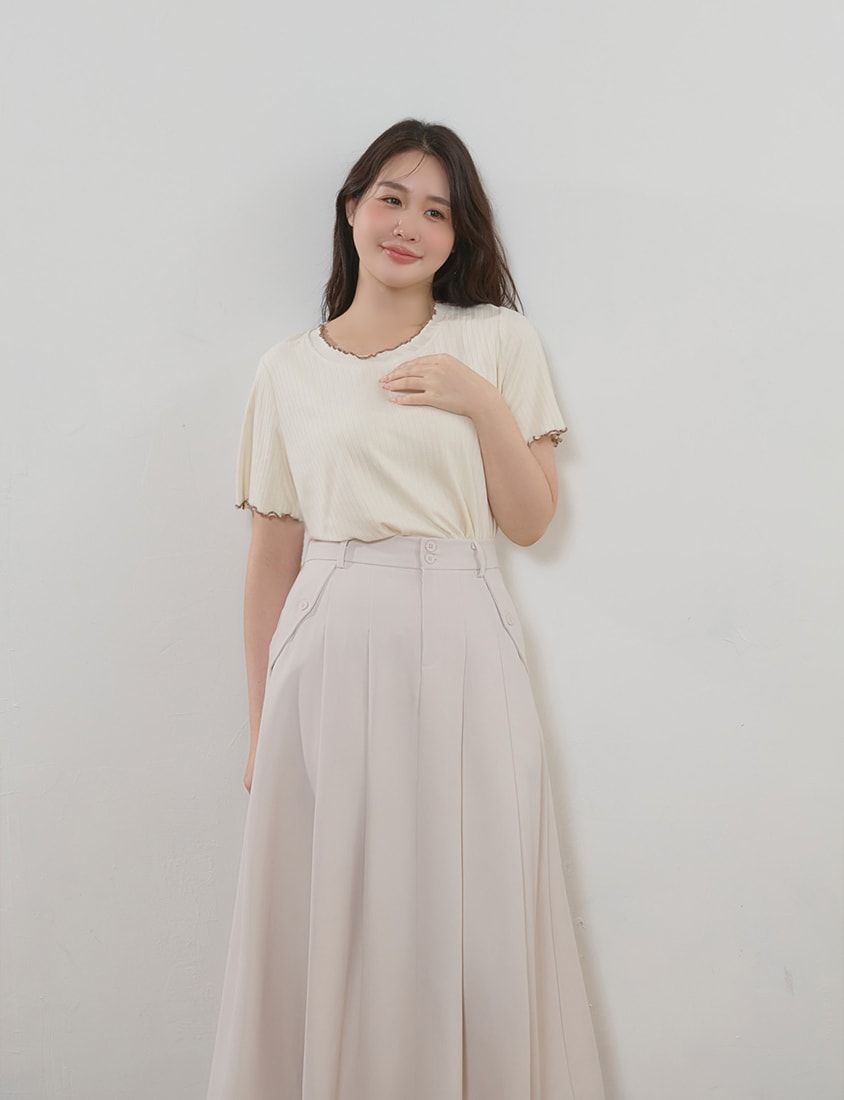 Cute Ruffle Trim Ribbed Plus Size Top