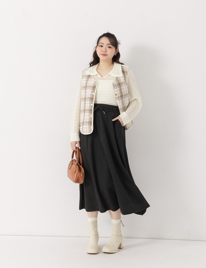 Anti-Pilling Cutout Hollow Collar Plus Size Knit Top