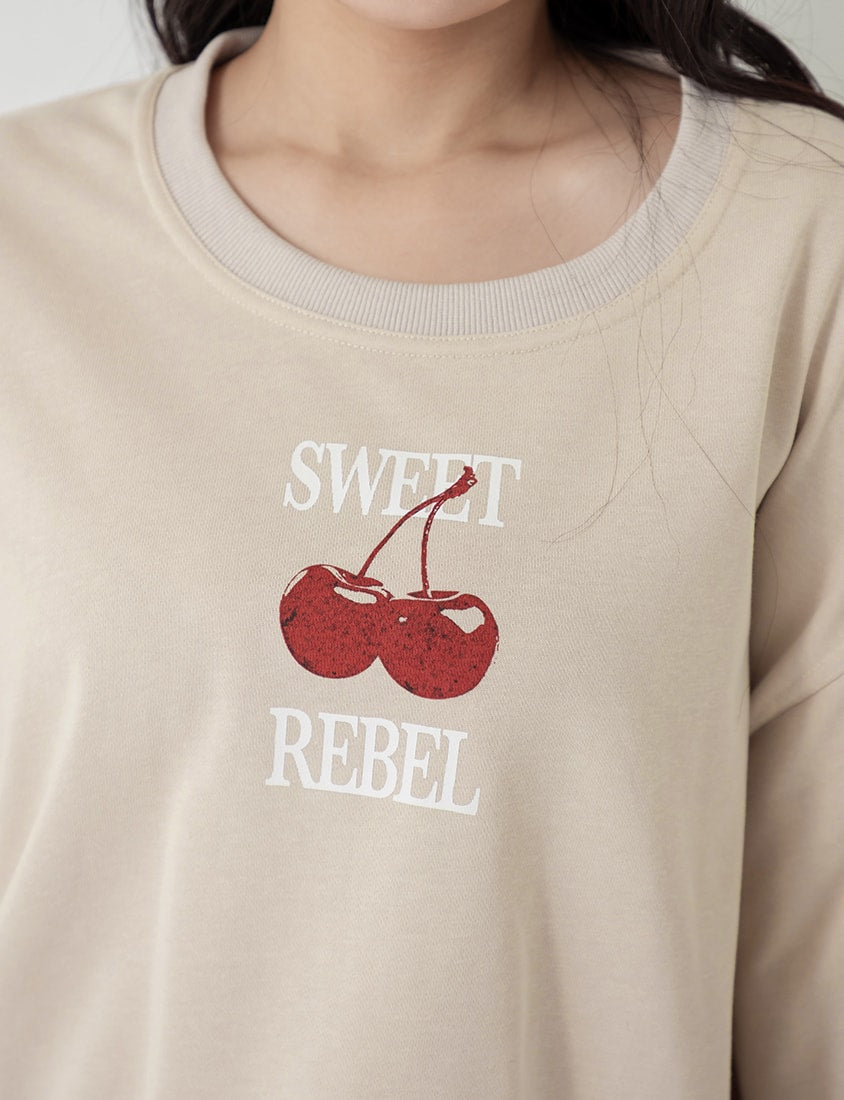 Cute Cherry Raw-Edge Oversized Sweatshirt