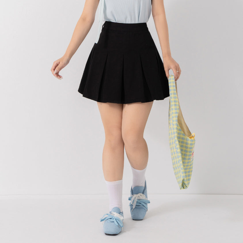 Sweet Summer Twill Pleated Plus Size Mini Skirt