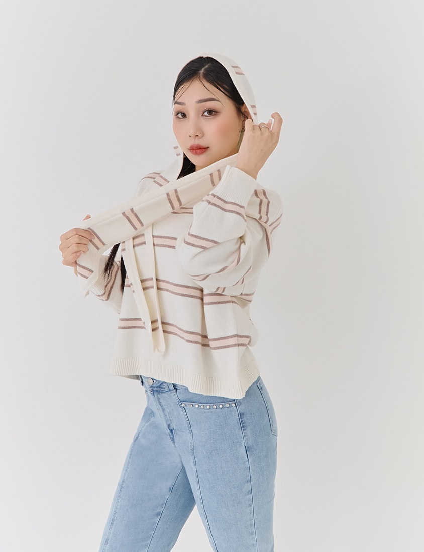 Japanese-Style Colorblock Striped Plus Size Knit Top (With Hooded Shawl)