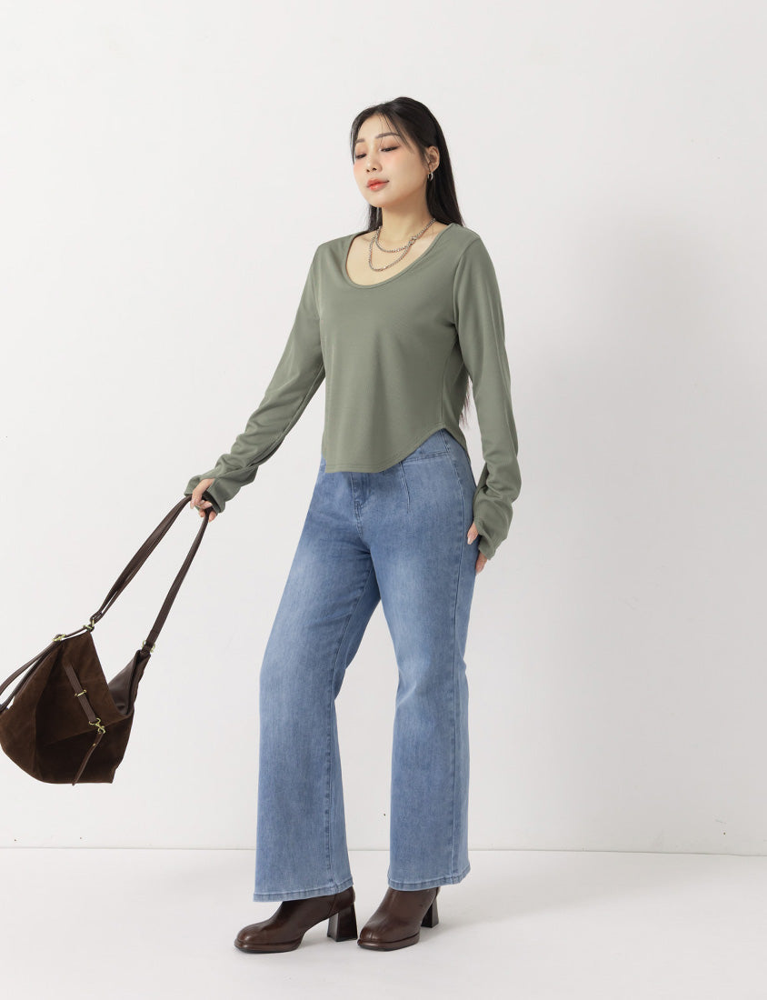 MUA! U-Neck Ribbed Curved Hem Plus Size Long Sleeve Top