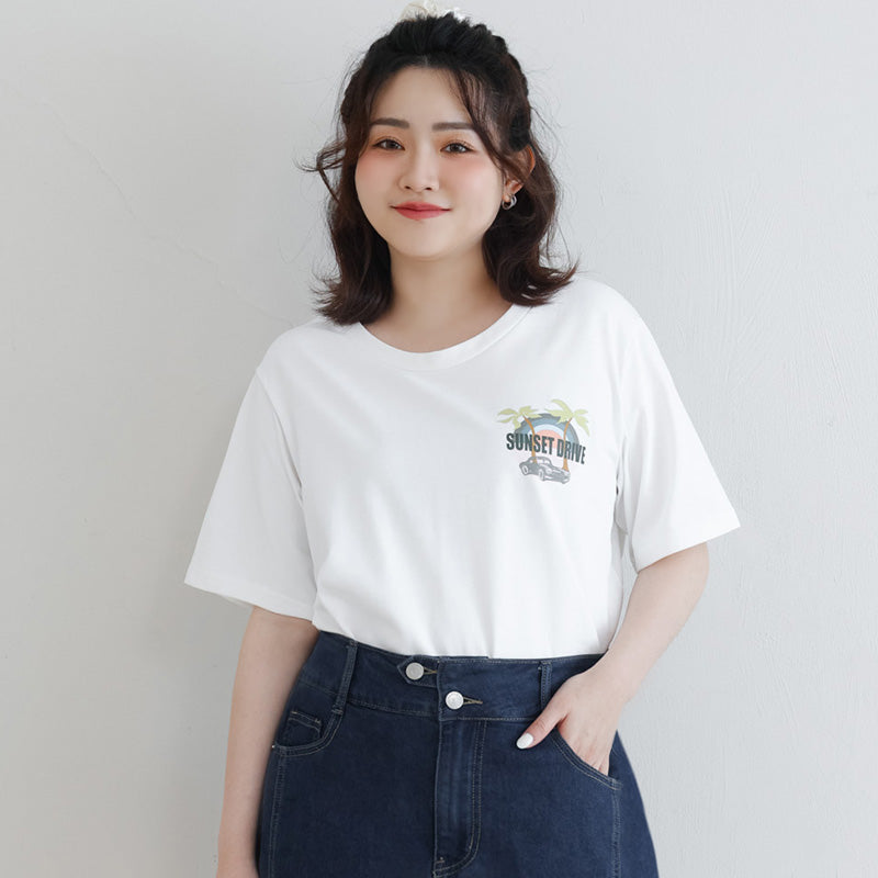Summer Sunset Graphic Crewneck Plus Size Tee
