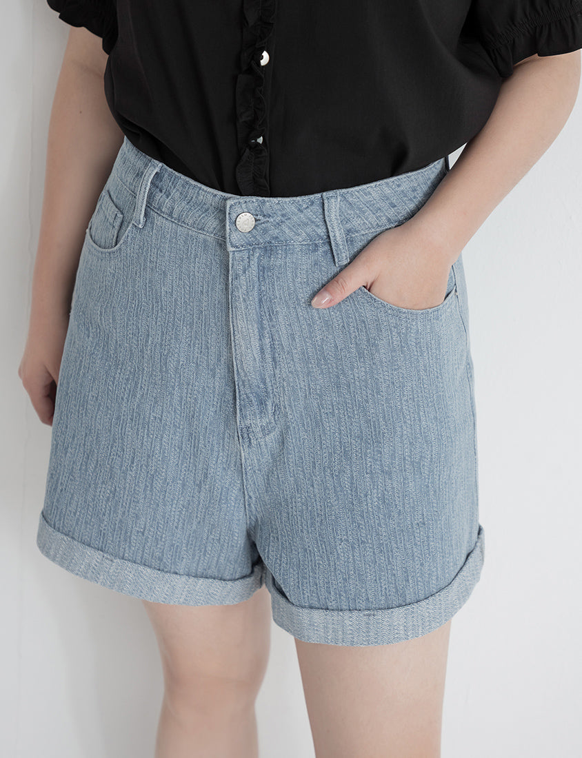 Textured Two-Tone Denim Cuffed Plus Size Shorts