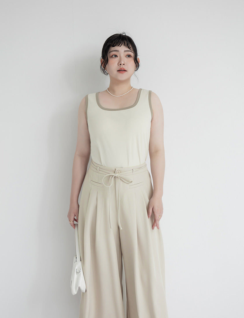 MISS. Pleated Cropped Plus Size Wide Leg Pants (With Waist Tie)