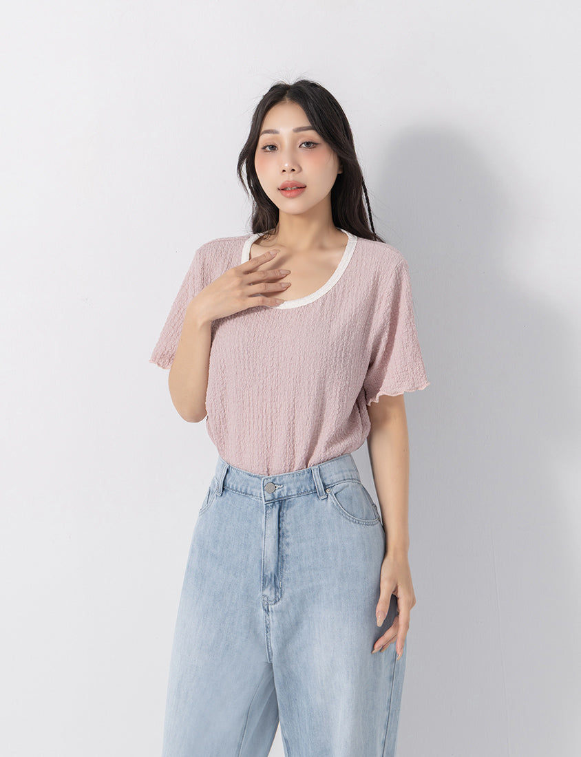 Sweet Colorful Contrast Trim Crinkle Plus Size Tee