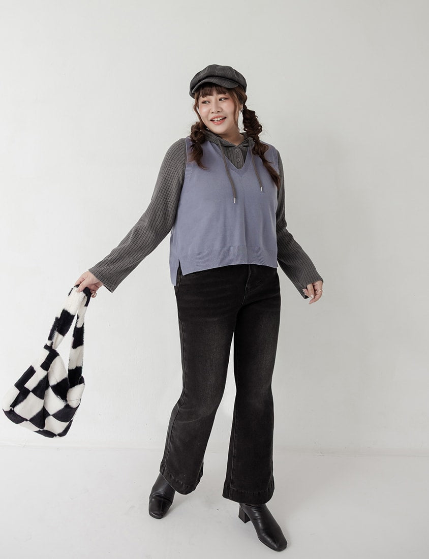 Layer Essential V-Neck Back Tie Plus Size Knit Vest