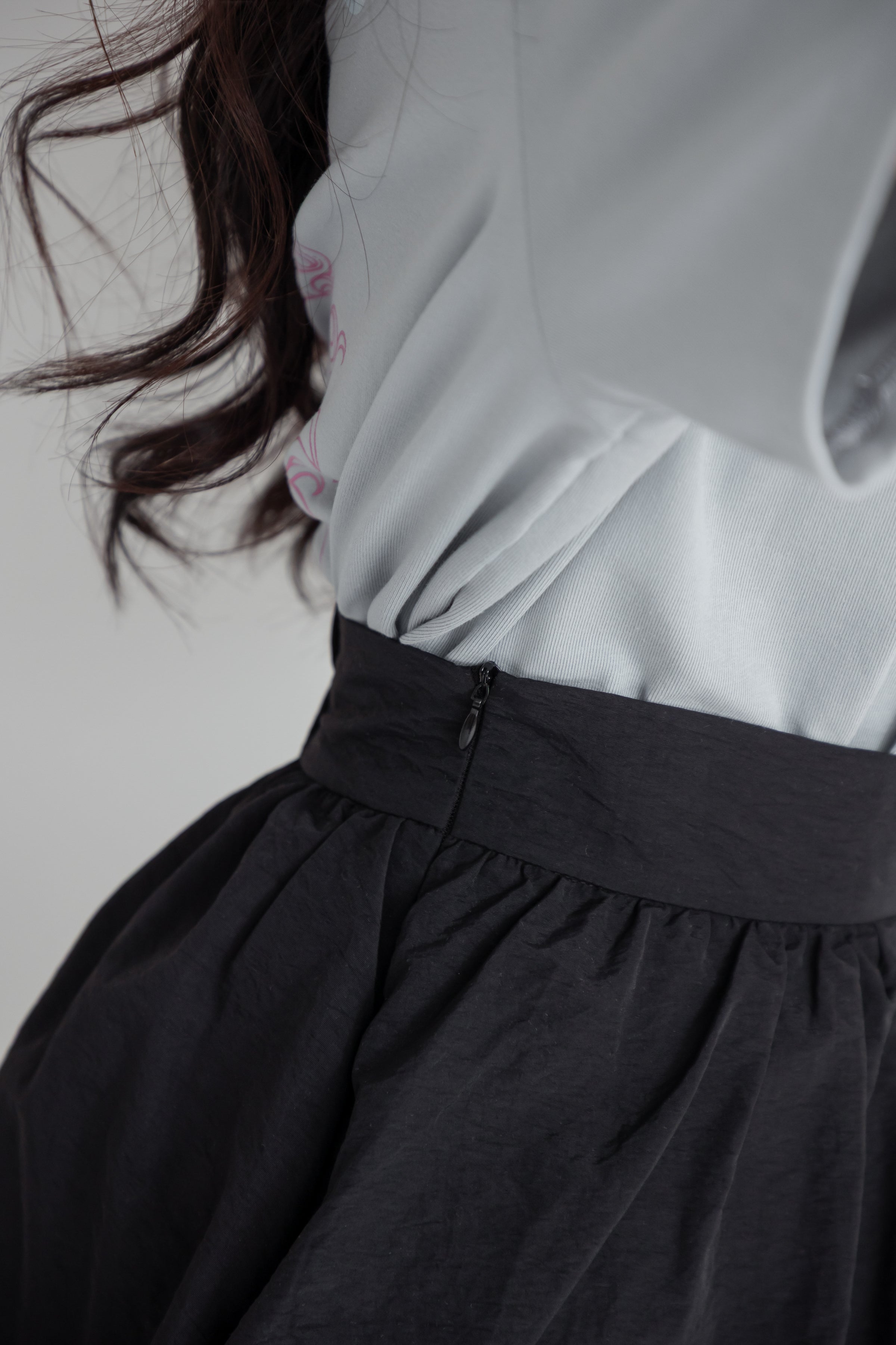 Back Elastic Bubble Hem Plus Size Mini Skirt