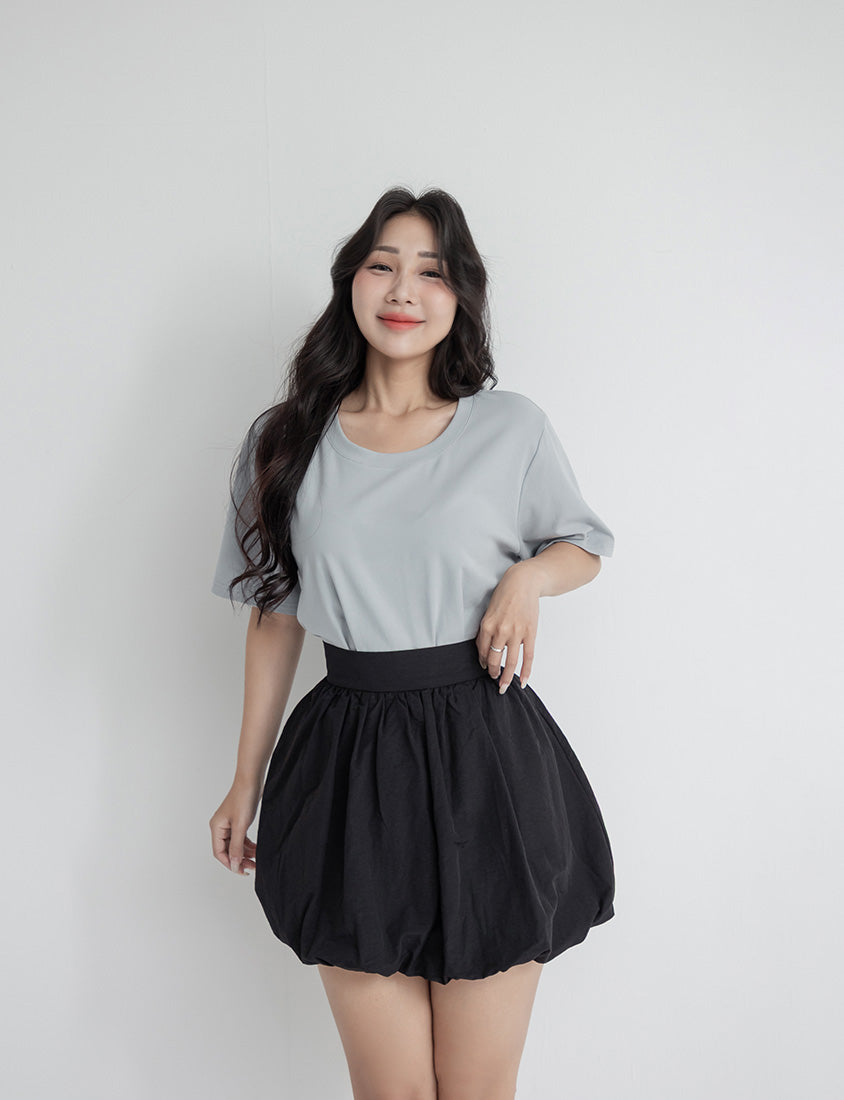 Back Elastic Bubble Hem Plus Size Mini Skirt