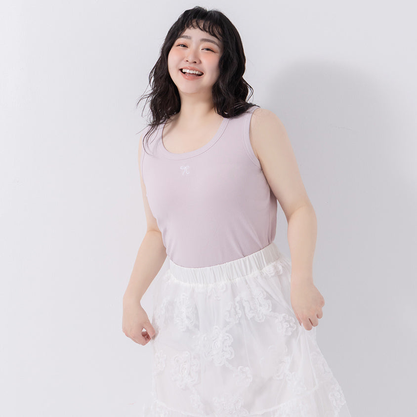 Versatile Square Neck Butterfly Embroidered Plus Size Tank Top