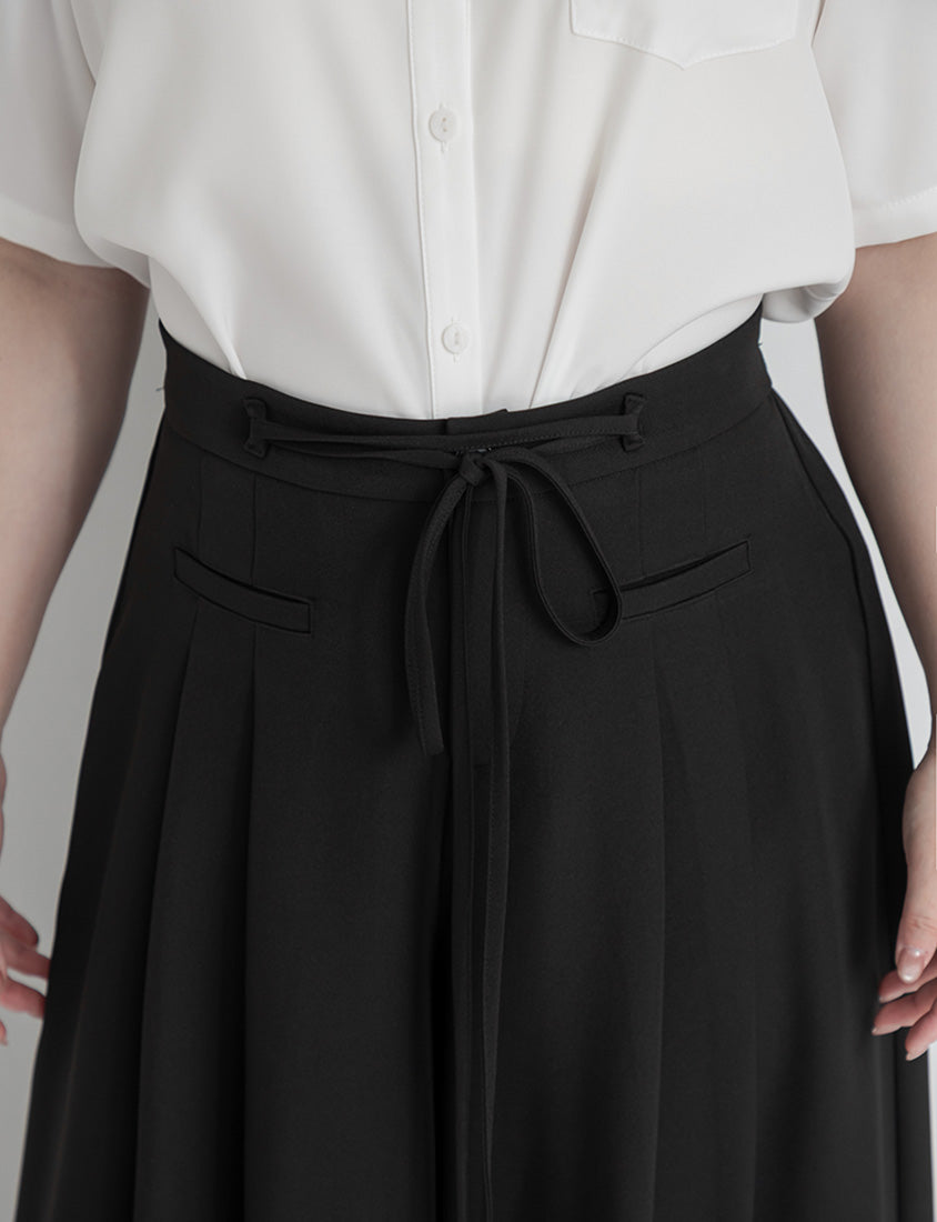 MISS. Pleated Cropped Plus Size Wide Leg Pants (With Waist Tie)