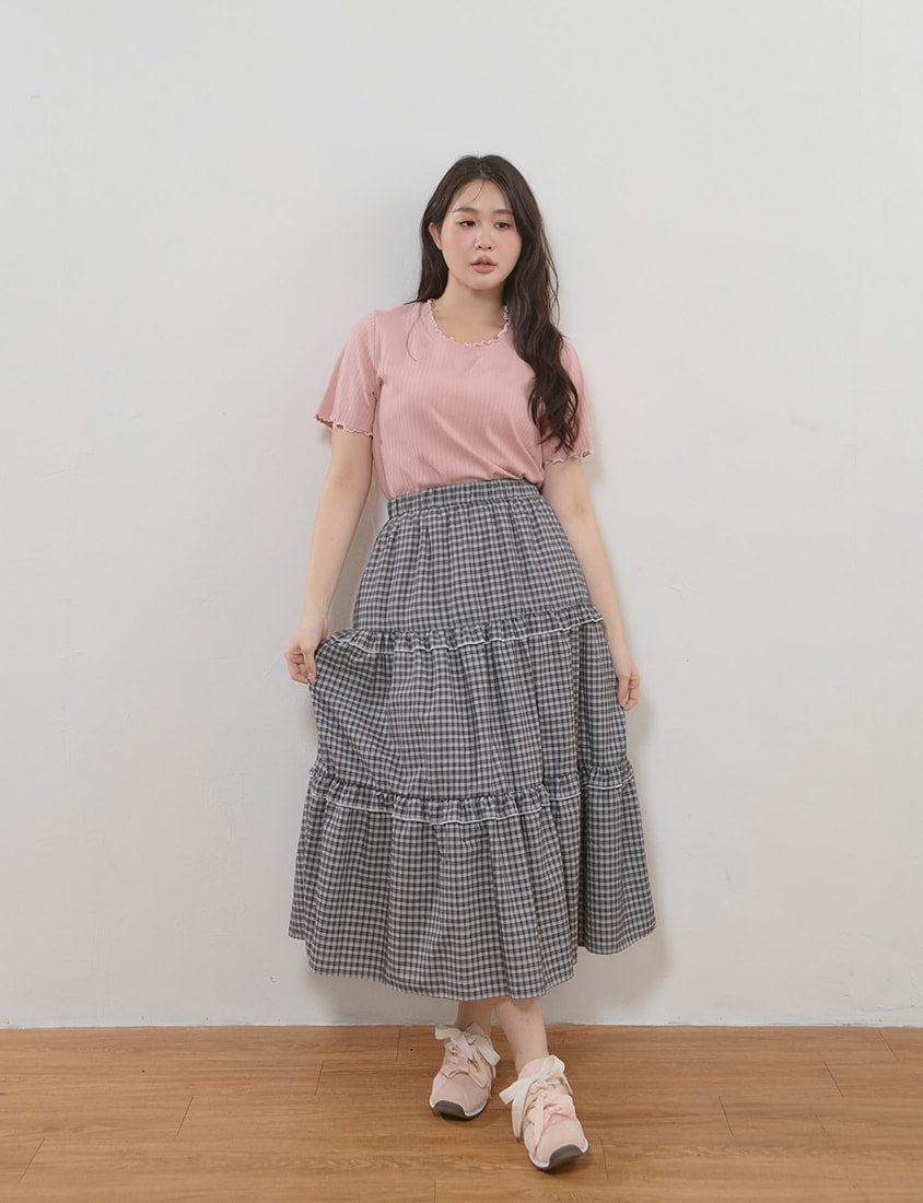 Japanese Style Sweet Tiered Plaid Plus Size Maxi Skirt
