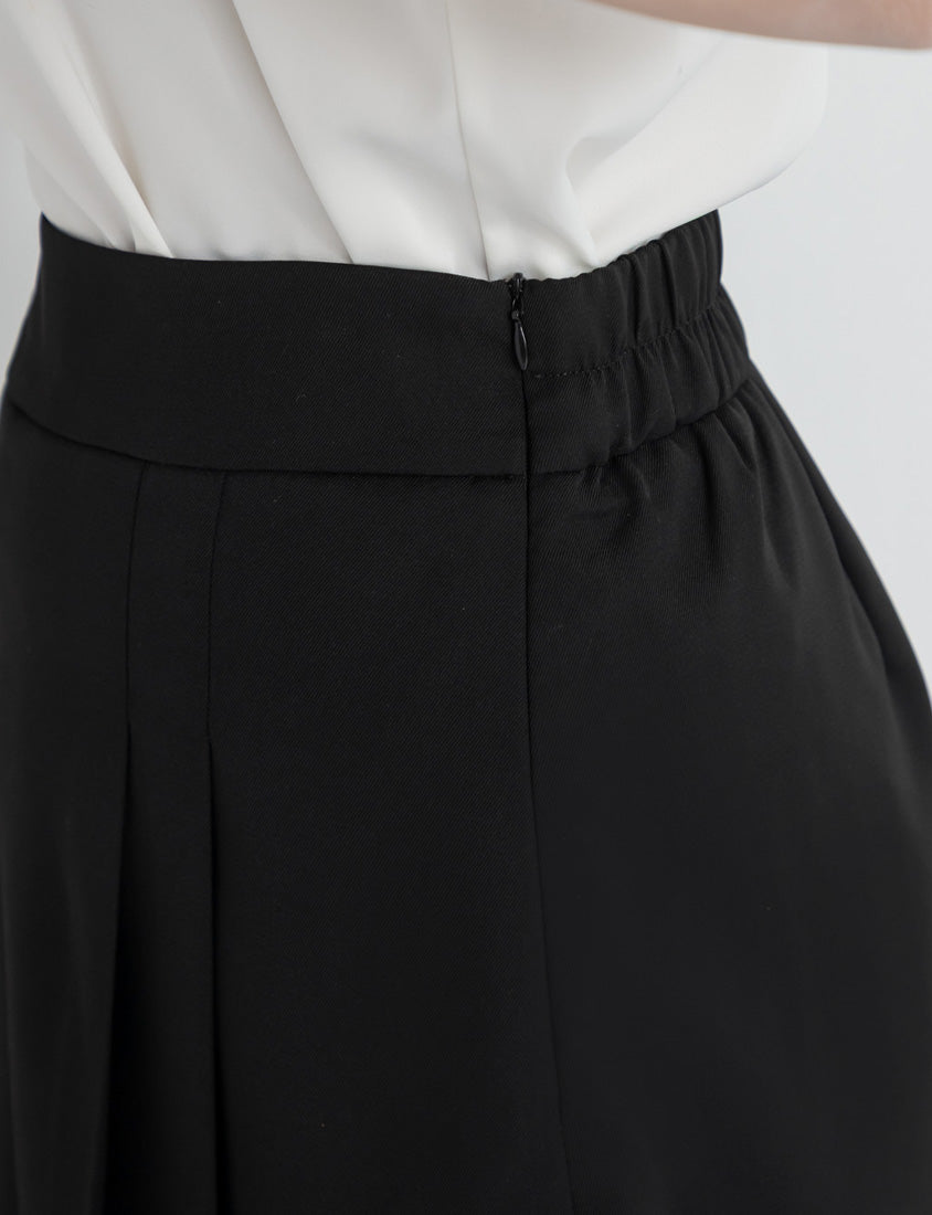 MISS. Elegant Wrinkle-Resistant Pleated Chiffon Plus Size Skirt