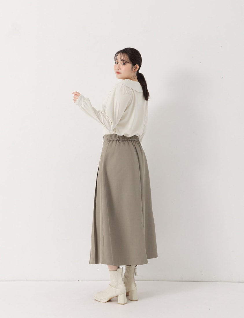 MISS. Elegant Velvet Collar Plus Size Long Sleeve Shirt