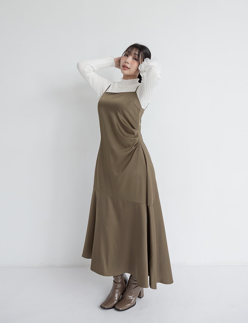 MISS. Essential Versatile Plus Size Ribbed Knit Top