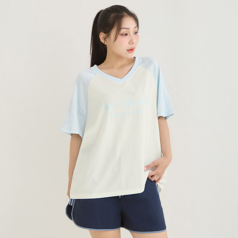American Style Contrast V-Neck Oversized Jersey Plus Size Tee