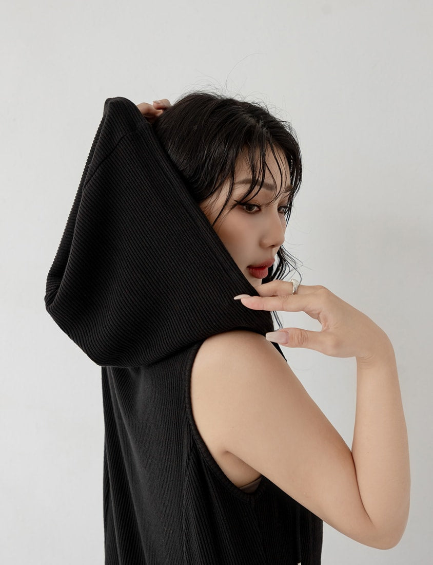 MUA! High Slit Sleeveless Plus Size Hoodie Dress