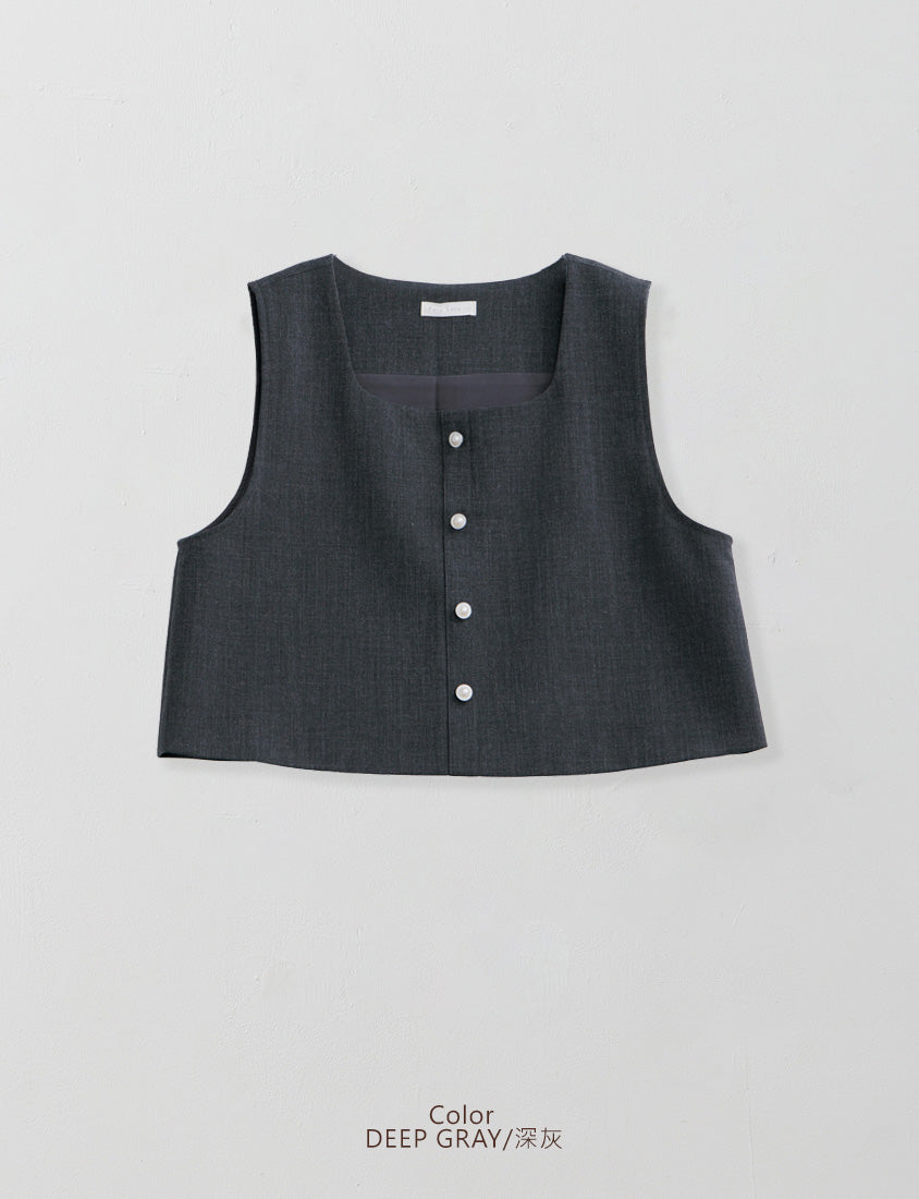 MISS. Korean Style Pearl Button Plus Size Tailored Vest