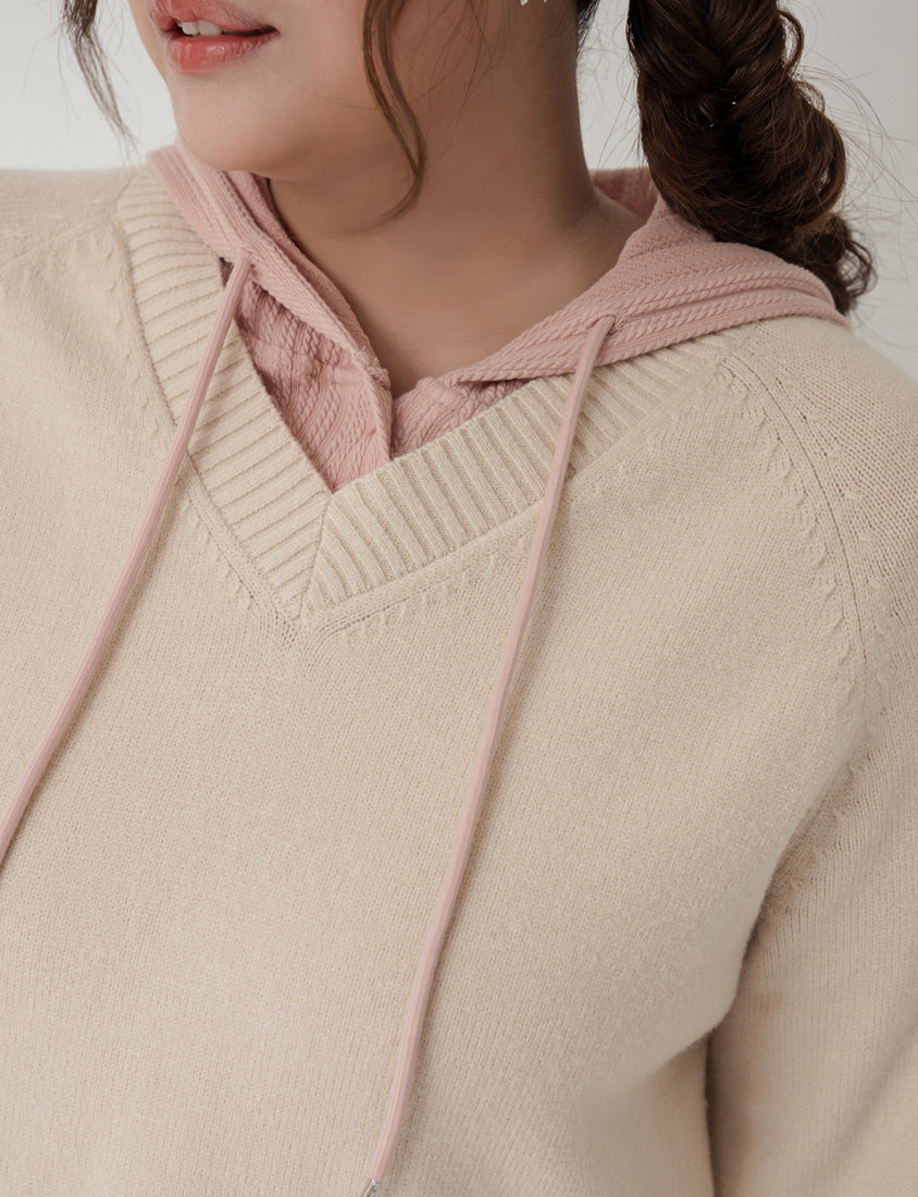 Soft Stretch Warm Multicolor V-Neck Plus Size Long Sleeve Knit Top