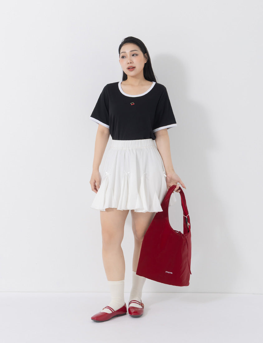 Contrast Cherry Embroidery Crewneck Plus Size Tee