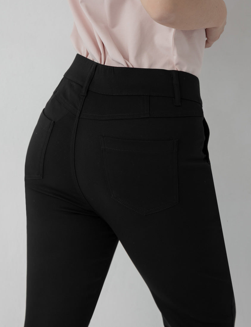 Tummy-Flattering Plus Size Slimming Pants 2.0 (Short)