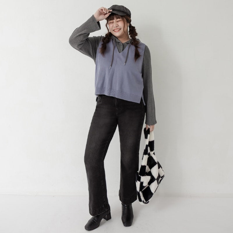 Layer Essential V-Neck Back Tie Plus Size Knit Vest