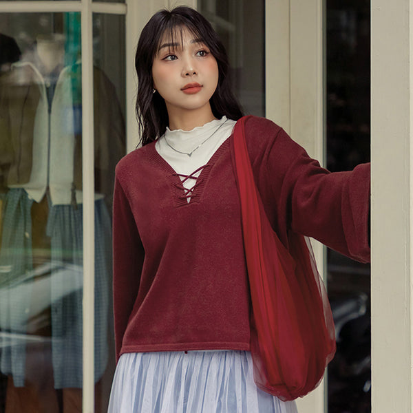 V-Neck Tie Flare Sleeve Plus Size Knit Top