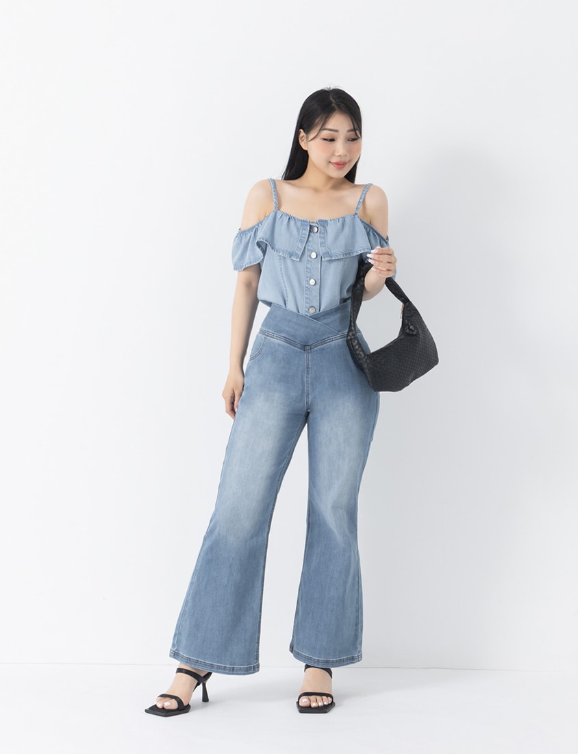Slimming V-Waist Plus Size Flare Jeans