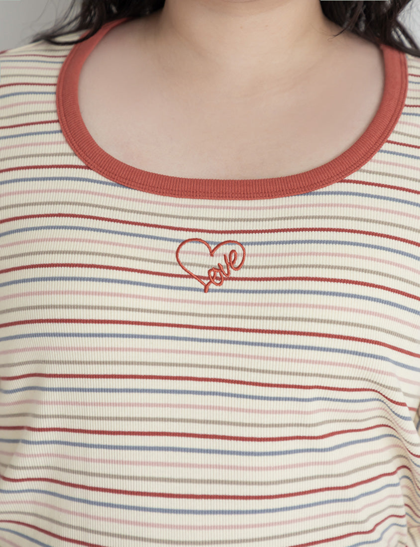 Heart Embroidered Contrast Stripe Plus Size Tee