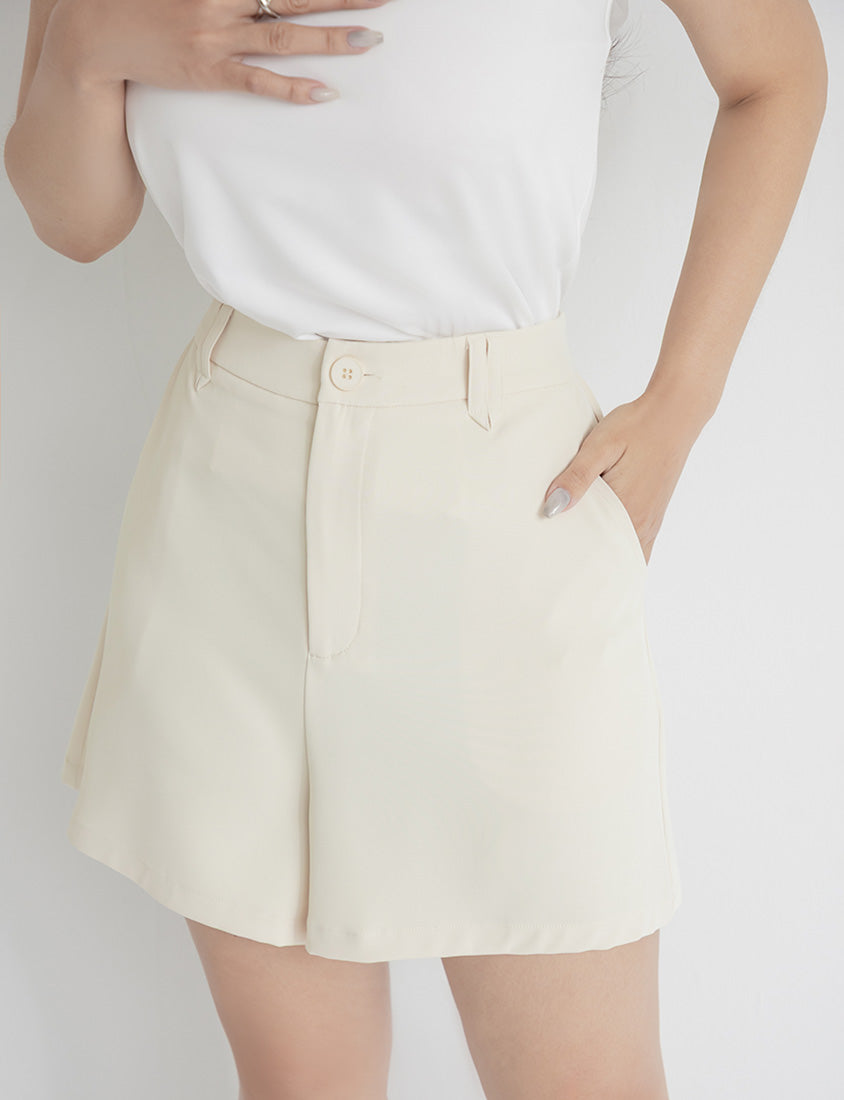 MISS. Silky Cooling A-Line Plus Size Tailored Shorts