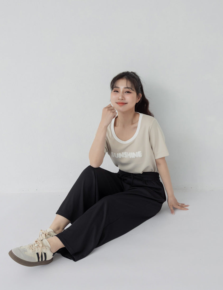 Hip-Contouring Slim Plus Size Wide Leg Pants (Short)