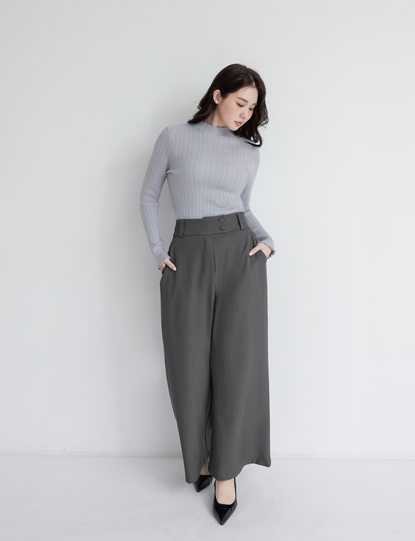 MISS. Essential Versatile Plus Size Ribbed Knit Top