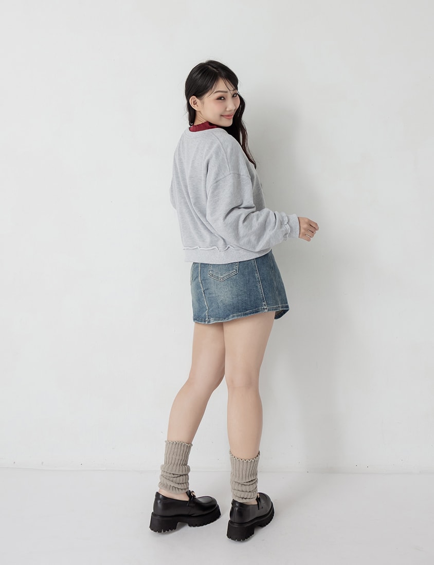 Cute Cherry Raw-Edge Oversized Sweatshirt