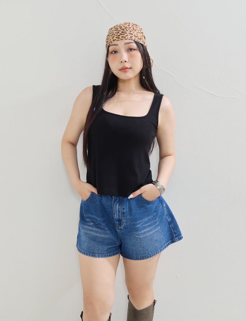MUA! Sexy Open-Back Square Neck Plus Size Tank Top