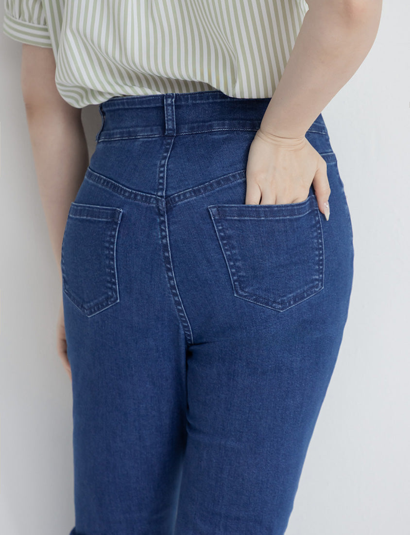Cooling Tech Leg-Lengthening Plus Size Jeans