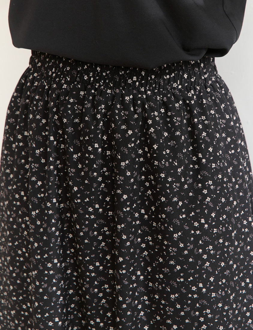 Soft Floral Full Elastic Waist Plus Size Tiered Maxi Skirt