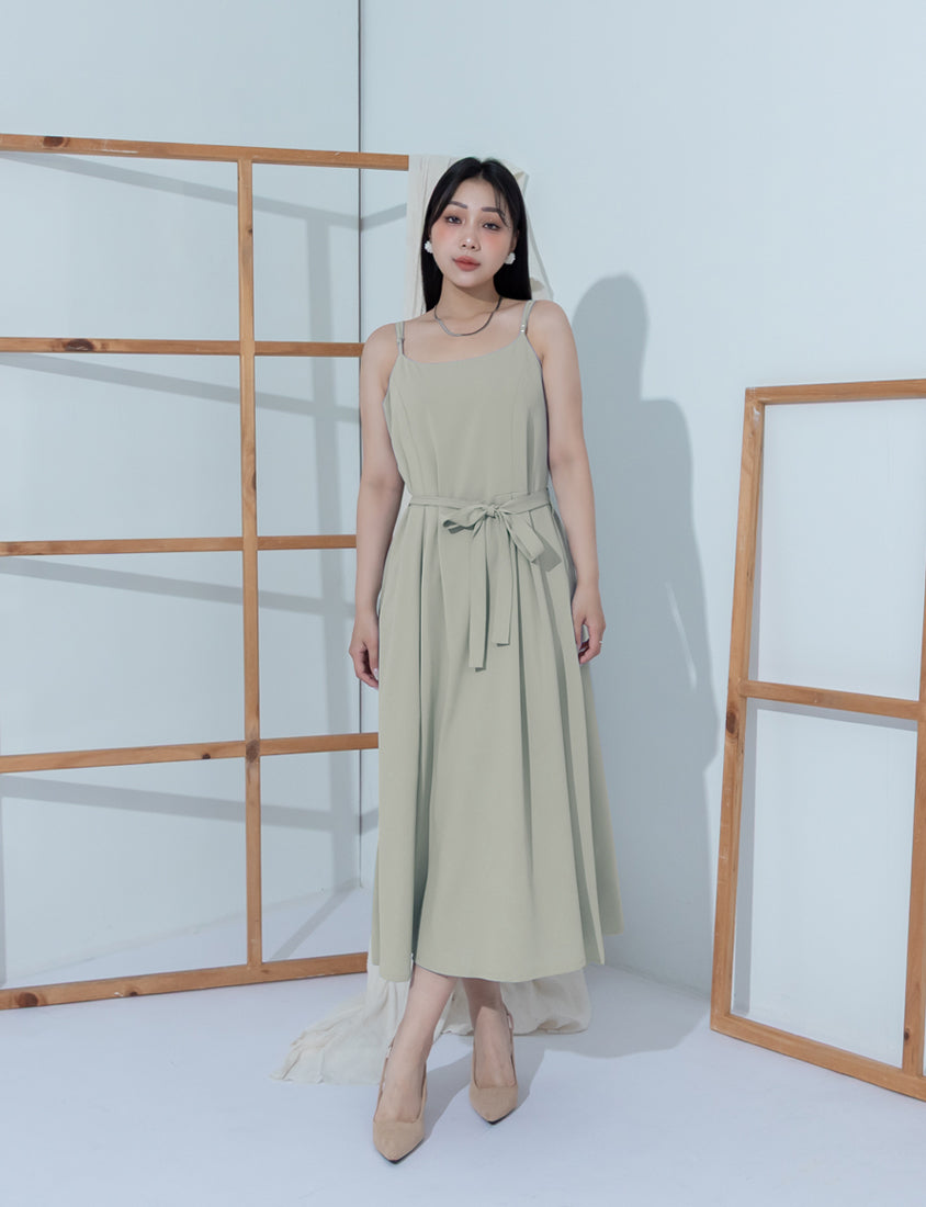 MISS. Silky Cool Refined Cami Strap Plus Size Maxi Dress (With Waist Belt)