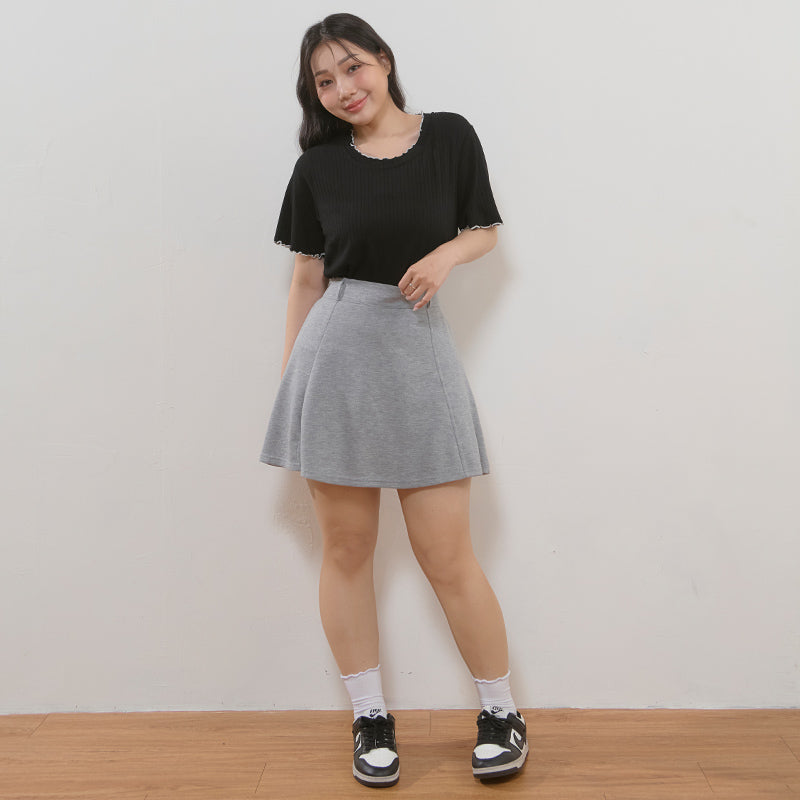 Cute Ruffle Trim Ribbed Plus Size Top