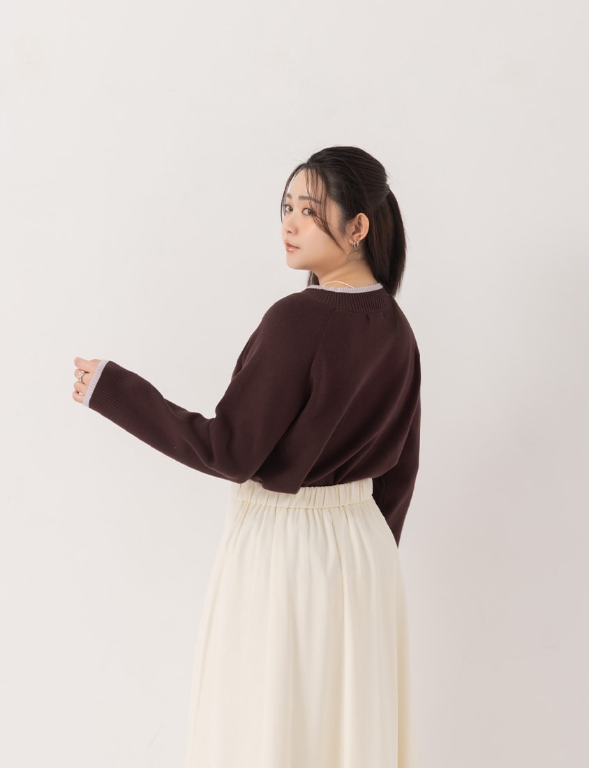 MISS. Versatile Round Neck Side Slit Colorblock Plus Size Knit Top