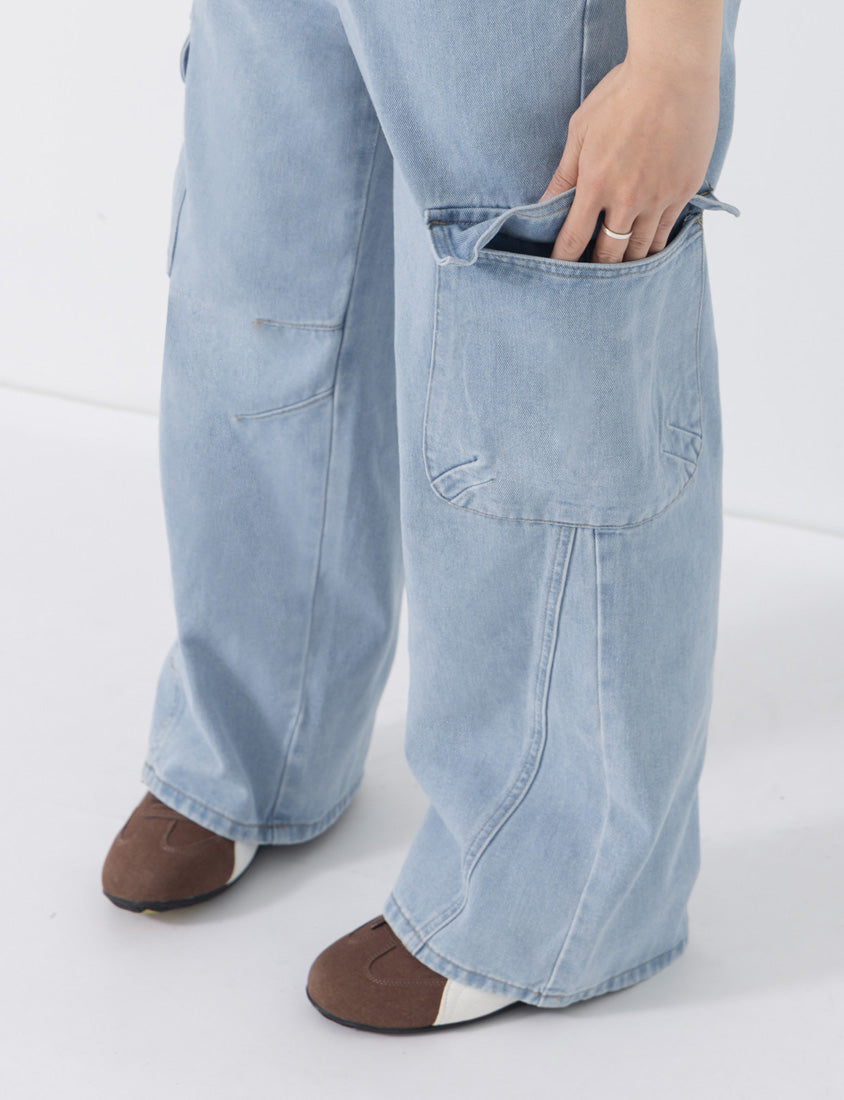 Washed Elastic Waist Plus Size Denim Cargo Pants