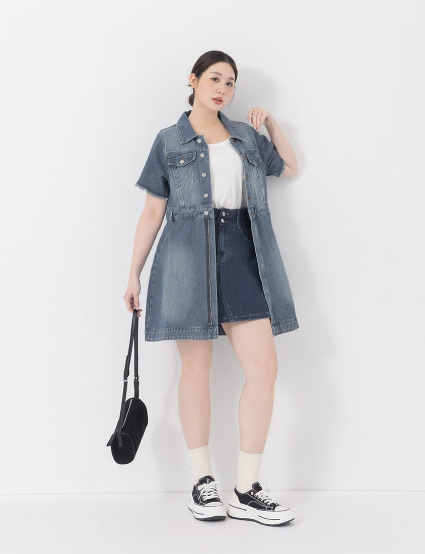 2-Way Stitch Detail Plus Size Denim Mini Dress
