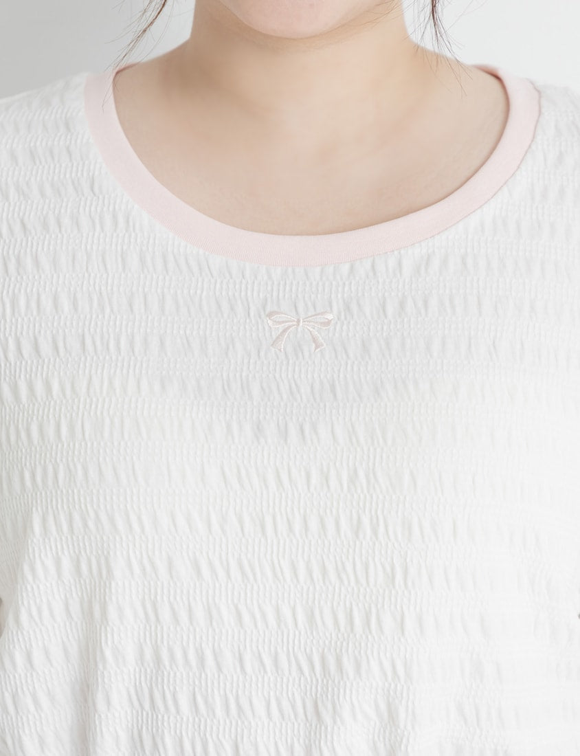 Bow Embroidery Ruffle Crinkle Plus Size Top